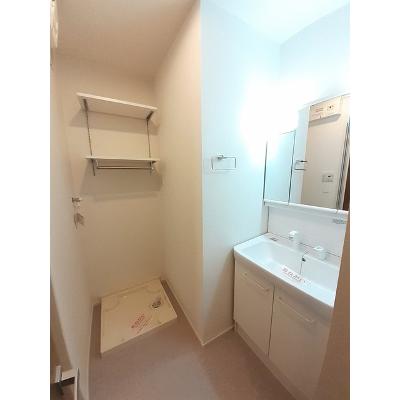 ノース 201【管理NO：1-026802401-02010】 ★家具家電は申し込み後に搬入します★ ★2026年11月中旬入居可能★の物件写真6