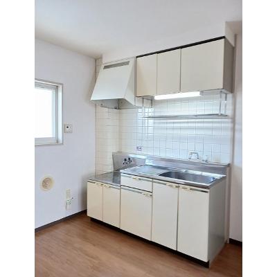 ニューシティ猿田Ｂ 201【管理NO：1-003997002-02010】 ★家具家電は申し込み後に搬入します★ ★2026年11月中旬入居可能★の物件写真3