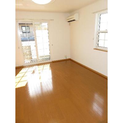 ストリームＵＡ 103【管理NO：1-014284601-01030】 ★家具家電は申し込み後に搬入します★ ★2026年11月中旬入居可能★の物件写真2