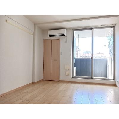 ライルエフ・青葉 303【管理NO：1-017513001-03030】 ★家具家電は申し込み後に搬入します★の物件写真2