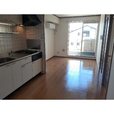 セレクト 203【管理NO：1-011135201-02030】 ★家具家電は申し込み後に搬入します★ ★2026年10月中旬入居可能★の物件写真2
