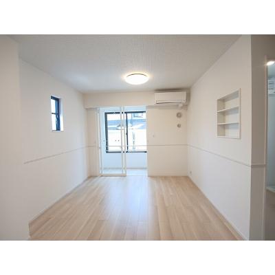 プラシード 101【管理NO：1-028103501-01010】 ★家具家電は申し込み後に搬入します★ ★2026年12月中旬入居可能★の物件写真2