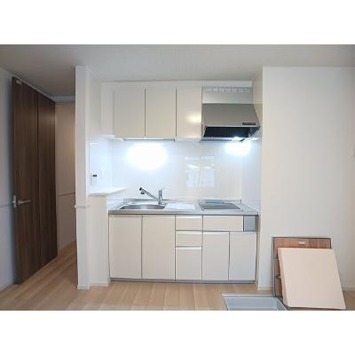 プラシード 101【管理NO：1-028103501-01010】 ★家具家電は申し込み後に搬入します★ ★2026年12月中旬入居可能★の物件写真3