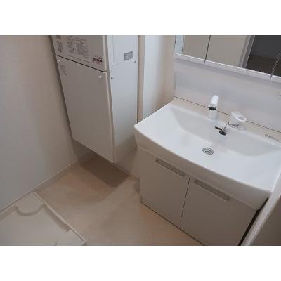 オーク　サイド　パレスⅡ 202【管理NO：1-027909201-02020】 ★家具家電は申し込み後に搬入します★ ★2026年11月下旬入居可能★の物件写真4