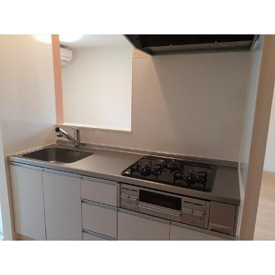 クレイン 201【管理NO：1-025117601-02010】 ★家具家電は申し込み後に搬入します★ ★2026年11月下旬入居可能★の物件写真3