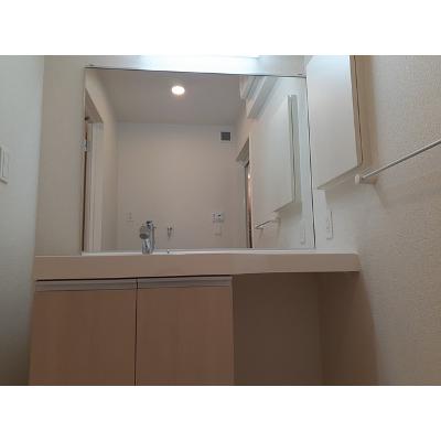 クレイン 201【管理NO：1-025117601-02010】 ★家具家電は申し込み後に搬入します★ ★2026年11月下旬入居可能★の物件写真6
