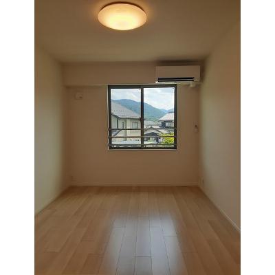 エスポワールＡ 201【管理NO：1-026222701-02010】 ★家具家電は申し込み後に搬入します★ ★2026年11月下旬入居可能★の物件写真2