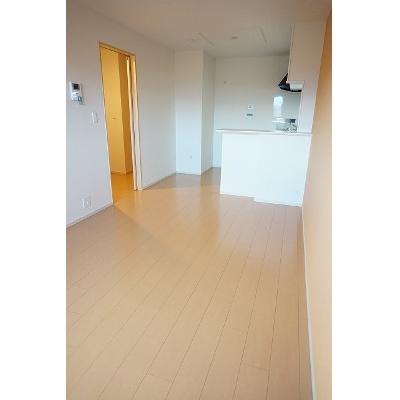 クラールⅢ 202【管理NO：1-020446803-02020】 ★家具家電は申し込み後に搬入します★ ★2026年12月中旬入居可能★の物件写真2