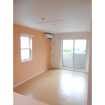 グランソーレ 104【管理NO：1-018968401-01040】 ★家具家電は申し込み後に搬入します★ ★2026年11月下旬入居可能★の物件写真2