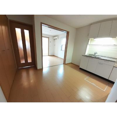 ラ・フルールＡ 101【管理NO：1-015233301-01010】 ★家具家電は申し込み後に搬入します★ ★2026年12月上旬入居可能★の物件写真2