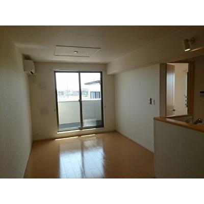 プランタンⅠ 303【管理NO：1-020025601-03030】 ★家具家電は申し込み後に搬入します★ ★2026年11月下旬入居可能★の物件写真2