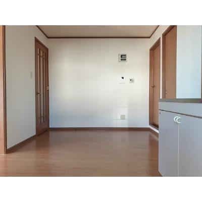 レジデンス河原井 103【管理NO：1-009440701-01030】 ★家具家電は申し込み後に搬入します★ ★2026年11月中旬入居可能★の物件写真2
