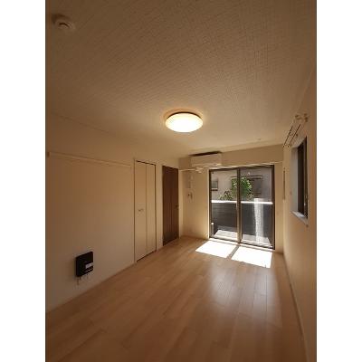 シャン　ド　フルール 101【管理NO：1-026301401-01010】 ★家具家電は申し込み後に搬入します★ ★2026年11月中旬入居可能★の物件写真2