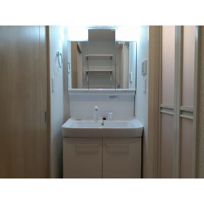 グランスピカ 103【管理NO：1-027244602-01030】 ★家具家電は申し込み後に搬入します★の物件写真6