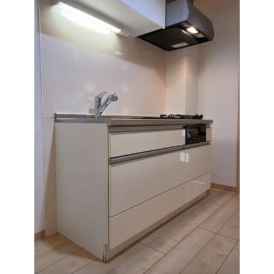 Ｓｕｎ　Ｓｔｒｅｅｔ 301【管理NO：1-018574701-03010】 ★家具家電は申し込み後に搬入します★ ★2026年11月下旬入居可能★の物件写真3