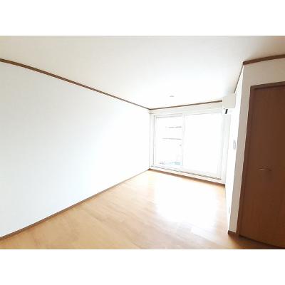 クレストールナイキ 202【管理NO：1-011798801-02020】 ★家具家電は申し込み後に搬入します★ ★2026年11月下旬入居可能★の物件写真2