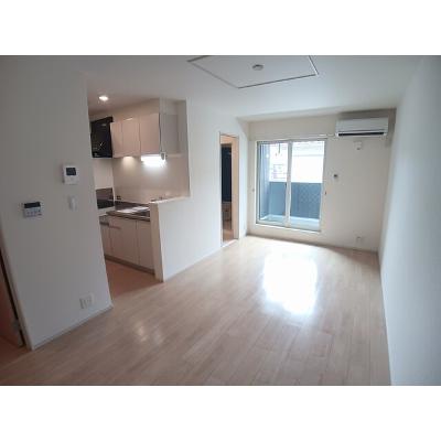 駅東館 205【管理NO：1-021649701-02050】 ★家具家電は申し込み後に搬入します★ ★2027年01月上旬入居可能★の物件写真2