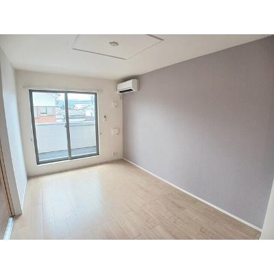 グランセリシール 203【管理NO：1-021252101-02030】 ★家具家電は申し込み後に搬入します★ ★2026年11月上旬入居可能★の物件写真2
