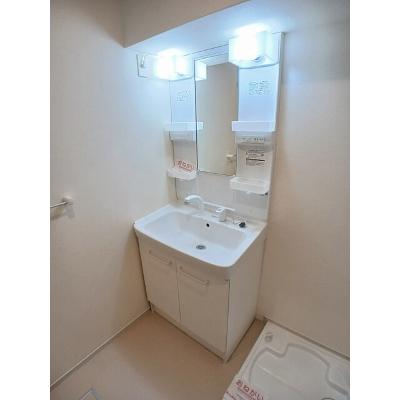 グランセリシール 203【管理NO：1-021252101-02030】 ★家具家電は申し込み後に搬入します★ ★2026年11月上旬入居可能★の物件写真6