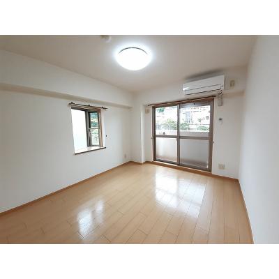 アルヴェアーレ 402【管理NO：1-012115201-04020】 ★家具家電は申し込み後に搬入します★ ★2026年11月上旬入居可能★の物件写真2