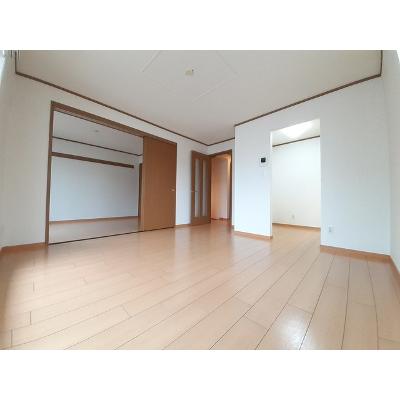 コモドジラソ－レ 201【管理NO：1-010812501-02010】 ★家具家電は申し込み後に搬入します★ ★2026年11月下旬入居可能★の物件写真2