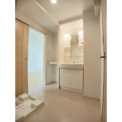 ラフィナート　Ⅰ 103【管理NO：1-017130601-01030】 ★家具家電は申し込み後に搬入します★ ★2026年11月上旬入居可能★の物件写真6