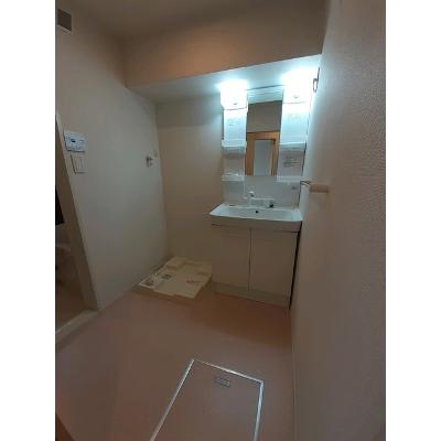 リーリエ　Ⅱ 202【管理NO：1-020032702-02020】 ★家具家電は申し込み後に搬入します★ ★2026年11月下旬入居可能★の物件写真6