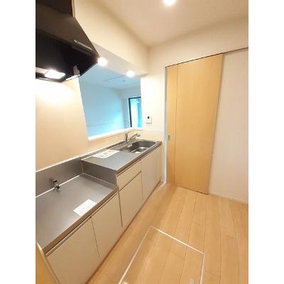 サニーコルド 103【管理NO：1-023037601-01030】 ★家具家電は申し込み後に搬入します★ ★2027年01月中旬入居可能★の物件写真3