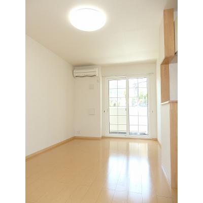 レジデンス　フリーデ 102【管理NO：1-016459401-01020】 ★家具家電は申し込み後に搬入します★ ★2026年10月下旬入居可能★の物件写真2