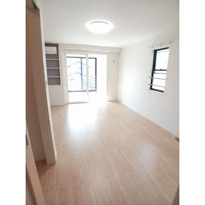 ワース 205【管理NO：1-025135401-02050】 ★家具家電は申し込み後に搬入します★ ★2026年11月中旬入居可能★の物件写真2