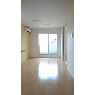 ベル　郎　慧　Ⅱ 202【管理NO：1-023799501-02020】 ★家具家電は申し込み後に搬入します★ ★2026年10月下旬入居可能★の物件写真2