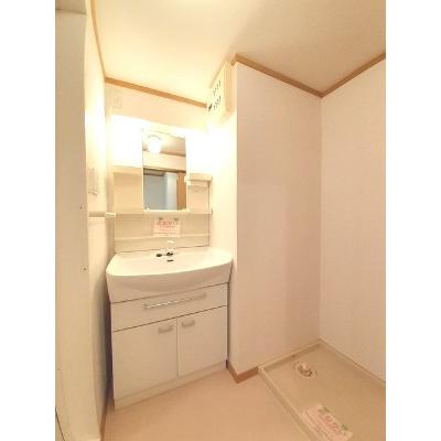 プランタンフルールＢ 201【管理NO：1-012431302-02010】 ★家具家電は申し込み後に搬入します★ ★2026年11月中旬入居可能★の物件写真6