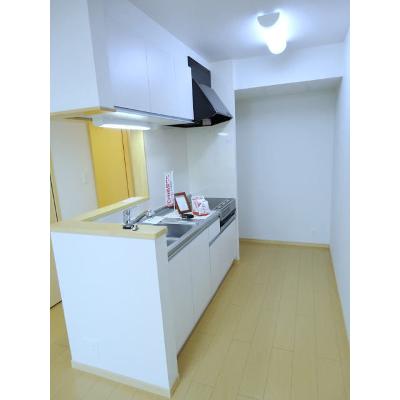 ラポール 102【管理NO：1-016438501-01020】 ★家具家電は申し込み後に搬入します★ ★2026年12月中旬入居可能★の物件写真3
