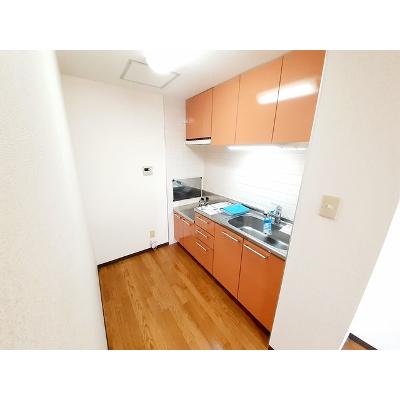 ジェルメ日乃出町 302【管理NO：1-012426901-03020】 ★家具家電は申し込み後に搬入します★ ★2026年10月下旬入居可能★の物件写真3