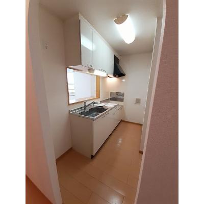 アスパラ・Ｆ 201【管理NO：1-014653501-02010】 ★家具家電は申し込み後に搬入します★の物件写真3