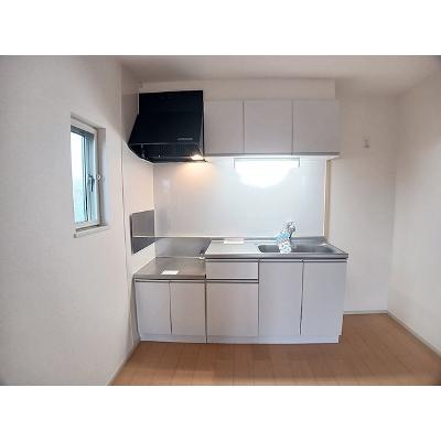 ジュエル　チェスト　Ｔ．Ｔ 202【管理NO：1-018793101-02020】 ★家具家電は申し込み後に搬入します★ ★2026年10月下旬入居可能★の物件写真3