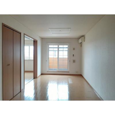 ラフィネ 204【管理NO：1-013164601-02040】 ★家具家電は申し込み後に搬入します★ ★2026年11月下旬入居可能★の物件写真2