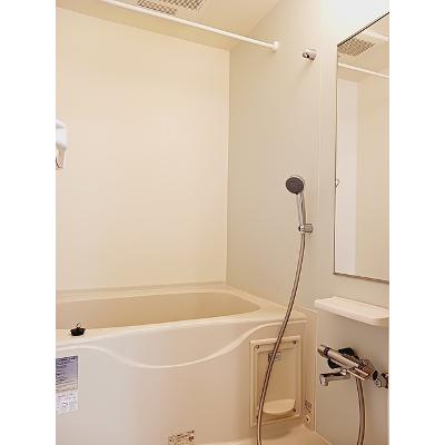 アプローズ 102【管理NO：1-021055101-01020】 ★家具家電は申し込み後に搬入します★の物件写真4