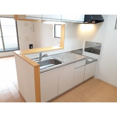 サンエスポアールⅠ 201【管理NO：1-017512301-02010】 ★家具家電は申し込み後に搬入します★ ★2026年11月下旬入居可能★の物件写真3