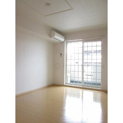 ルミエール　Ⅱ 102【管理NO：1-015557402-01020】 ★家具家電は申し込み後に搬入します★ ★2026年12月中旬入居可能★の物件写真2