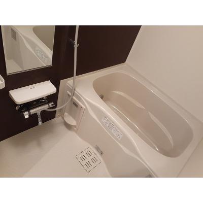 ニコル 301【管理NO：1-017556401-03010】 ★家具家電は申し込み後に搬入します★の物件写真4