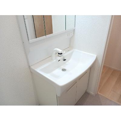 フロラージュ 302【管理NO：1-026181901-03020】 ★家具家電は申し込み後に搬入します★の物件写真6