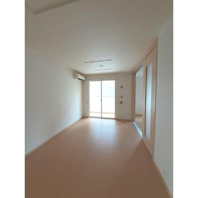デスティノ 202【管理NO：1-016300601-02020】 ★家具家電は申し込み後に搬入します★ ★2026年11月中旬入居可能★の物件写真2