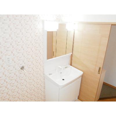 アベニューⅠ 204【管理NO：1-005734001-02040】 ★家具家電は申し込み後に搬入します★ ★2026年11月下旬入居可能★の物件写真6