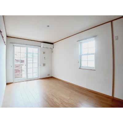 セレーナⅠ 102【管理NO：1-012882501-01020】 ★家具家電は申し込み後に搬入します★の物件写真2