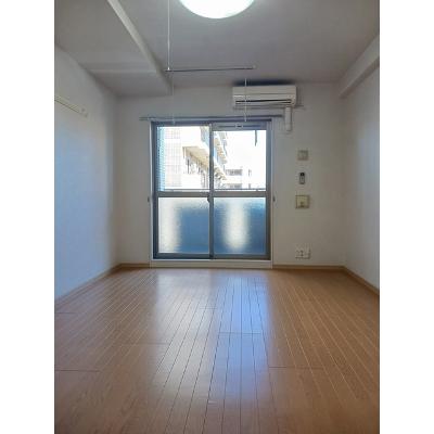 グレイス　コート 204【管理NO：1-015517901-02040】 ★家具家電は申し込み後に搬入します★ ★2026年11月下旬入居可能★の物件写真2