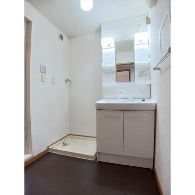 ラフレシールＡ 201【管理NO：1-014109301-02010】 ★家具家電は申し込み後に搬入します★ ★2026年11月中旬入居可能★の物件写真6