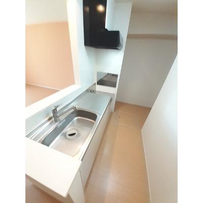 サンループ　ヒルズ 102【管理NO：1-020339701-01020】 ★家具家電は申し込み後に搬入します★ ★2026年11月中旬入居可能★の物件写真3