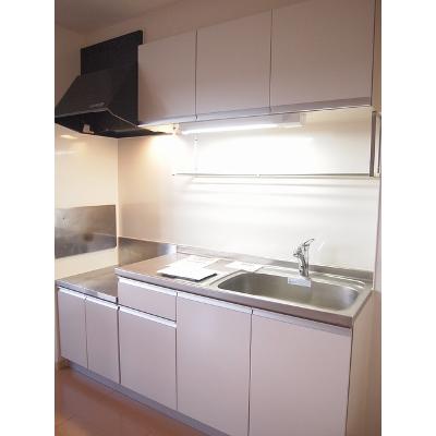 プルメリアＹ 202【管理NO：1-016601302-02020】 ★家具家電は申し込み後に搬入します★ ★2026年11月上旬入居可能★の物件写真3