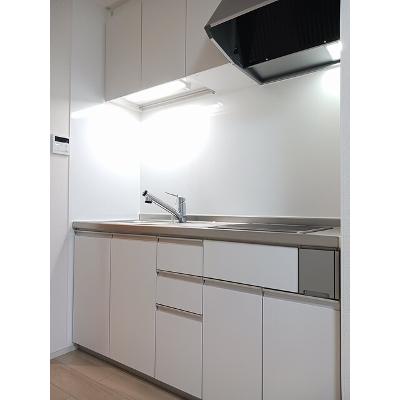 カーサ　リコリス 205【管理NO：1-027379901-02040】 ★家具家電は申し込み後に搬入します★ ★2026年12月中旬入居可能★の物件写真3